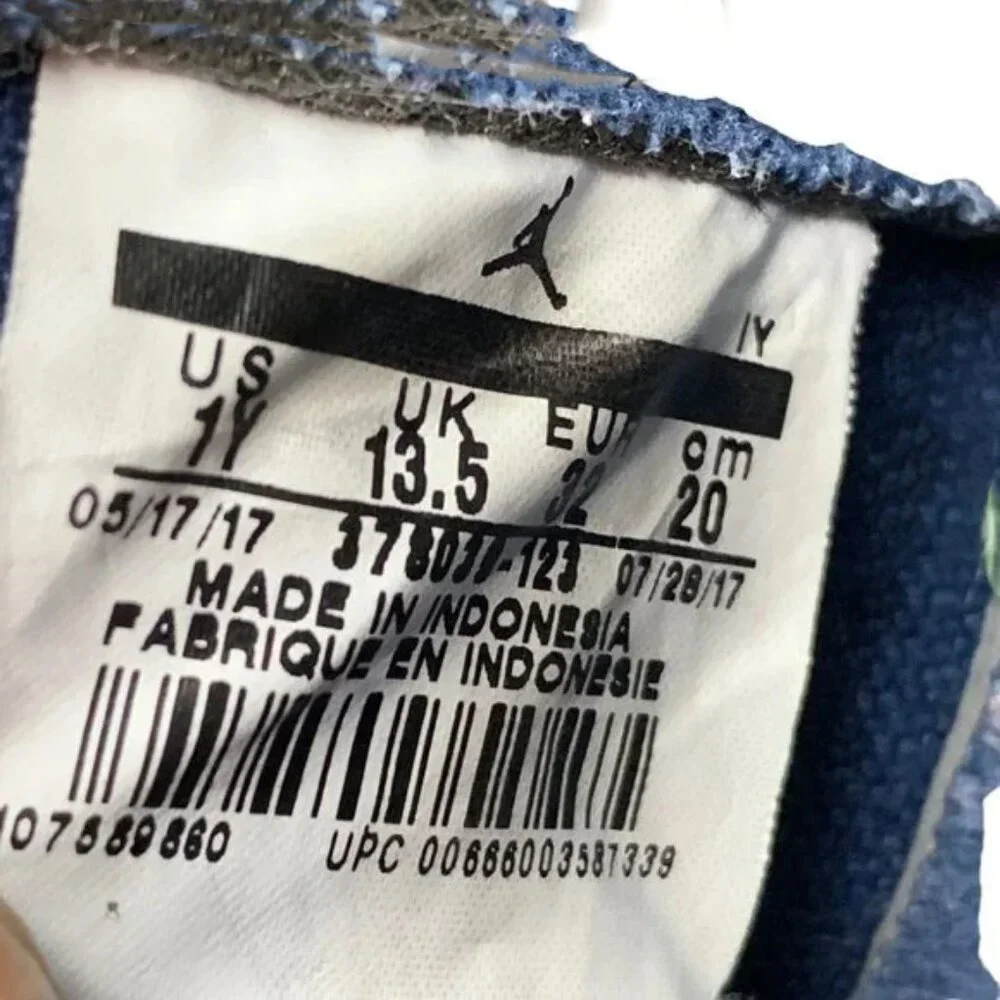 Nike Air‎ Jordan 11 Retro 378039-123 Win Like 82 Sneakers